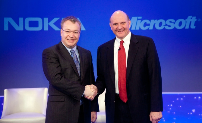 Nokia-Event-Elop-Ballmer-10_web1