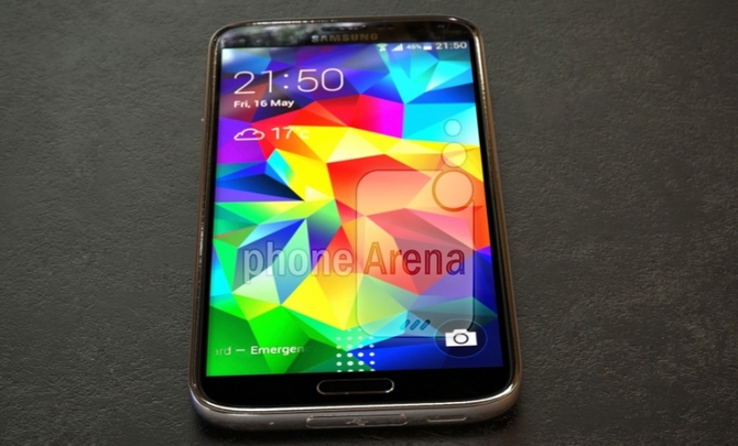 Leaked-pictures-of-the-Samsung-Galaxy-S5-Prime_003