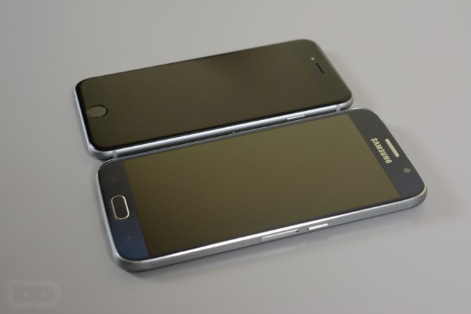 galaxy-s6-vs-iphone-6-7