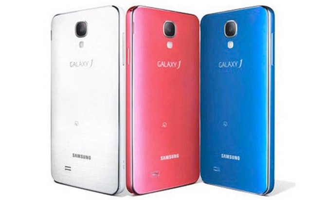 Samsung_Galaxy_J1_02